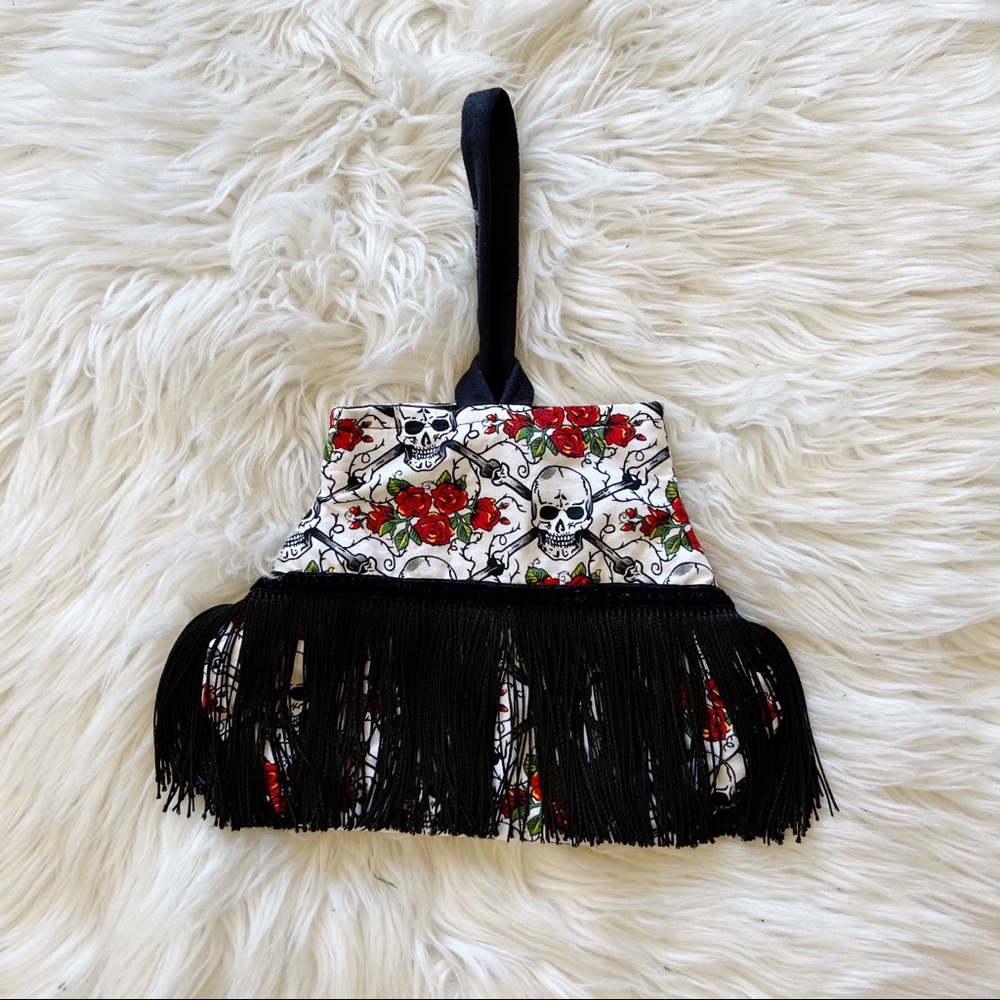 Goldyfish Purses Skulls & Roses Black Fringe Mini Handbag Wristlet